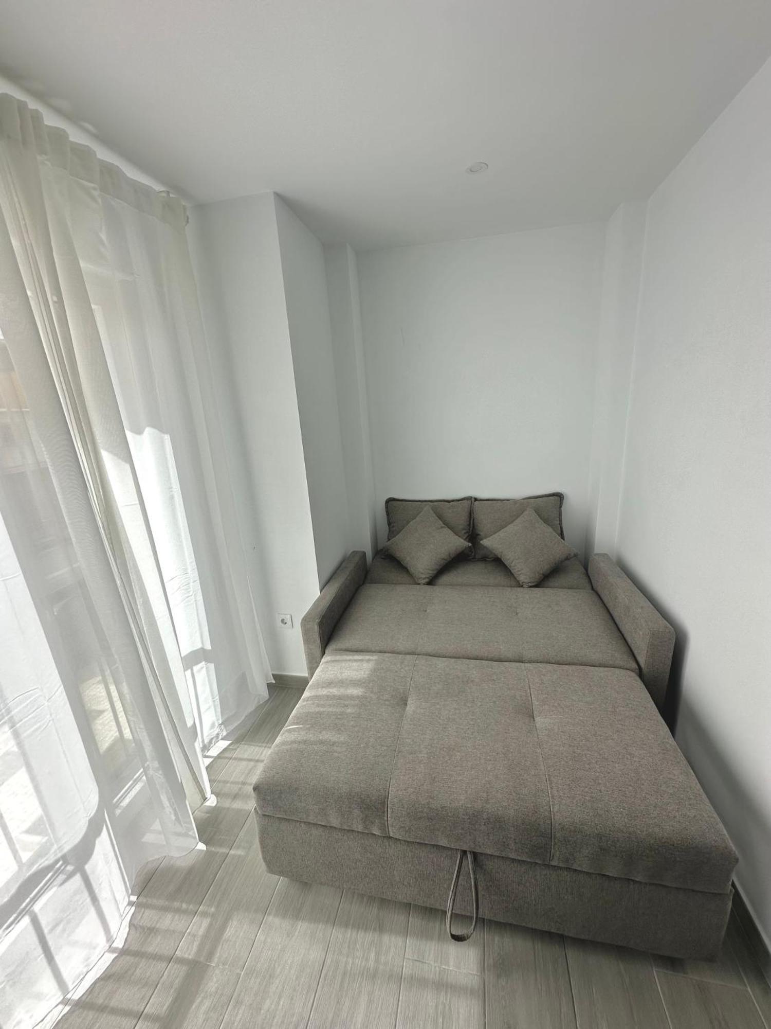 Apartamento Maui Beach En El Palo Malaga Luaran gambar