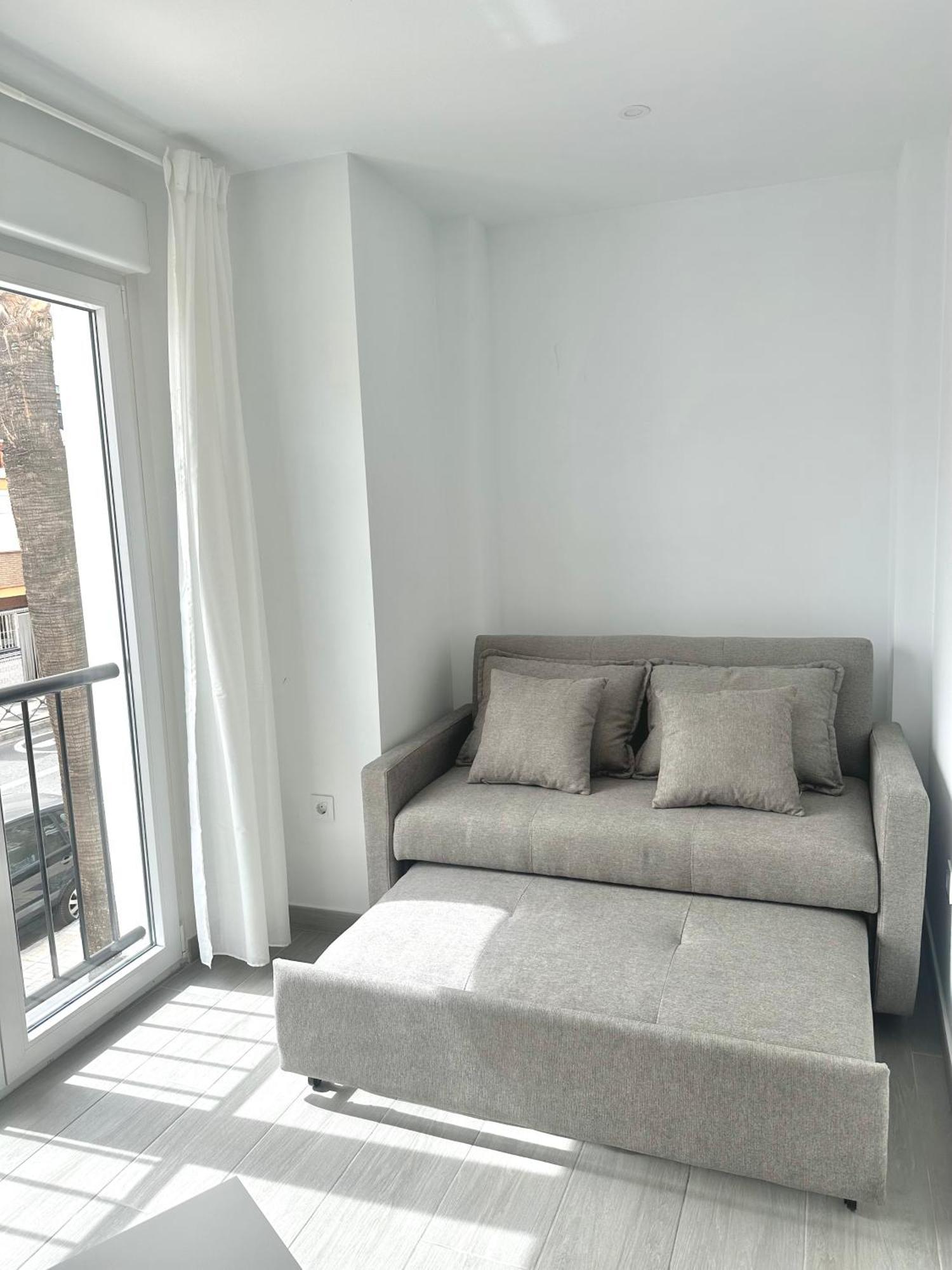 Apartamento Maui Beach En El Palo Malaga Luaran gambar