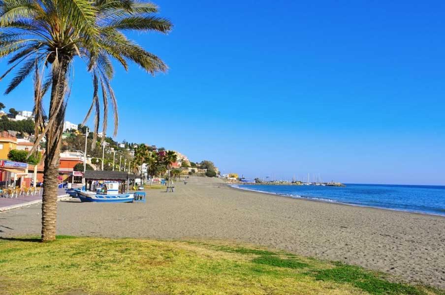 Apartamento Maui Beach En El Palo Malaga Luaran gambar