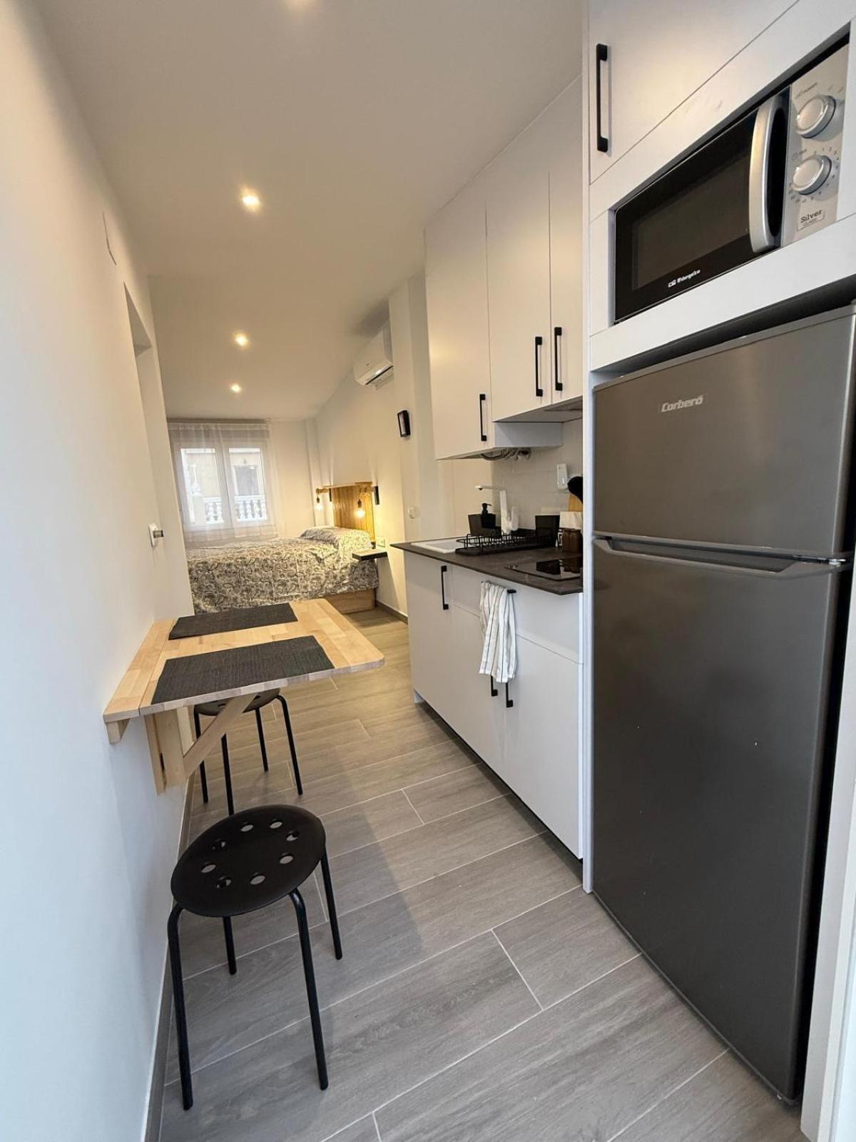 Apartamento Maui Beach En El Palo Malaga Luaran gambar