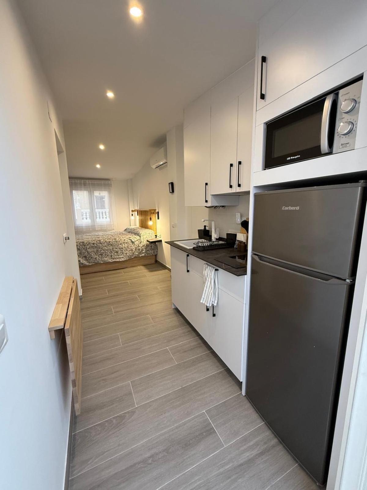 Apartamento Maui Beach En El Palo Malaga Luaran gambar