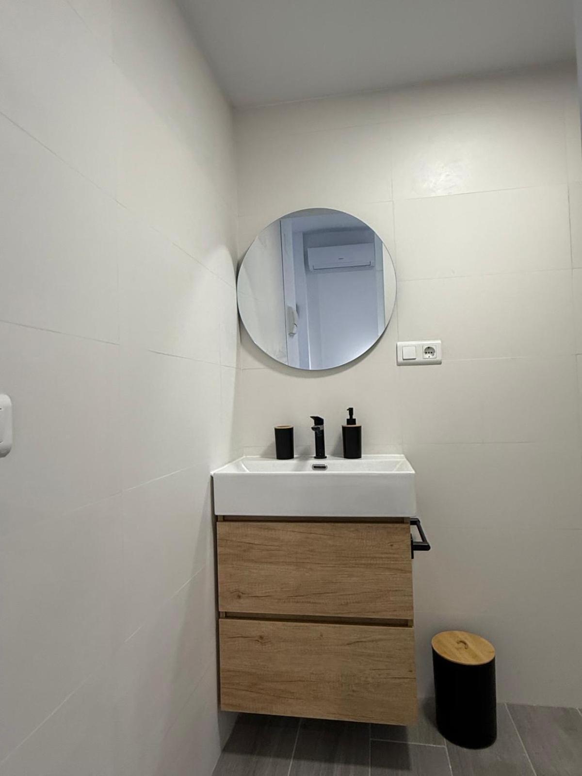 Apartamento Maui Beach En El Palo Malaga Luaran gambar
